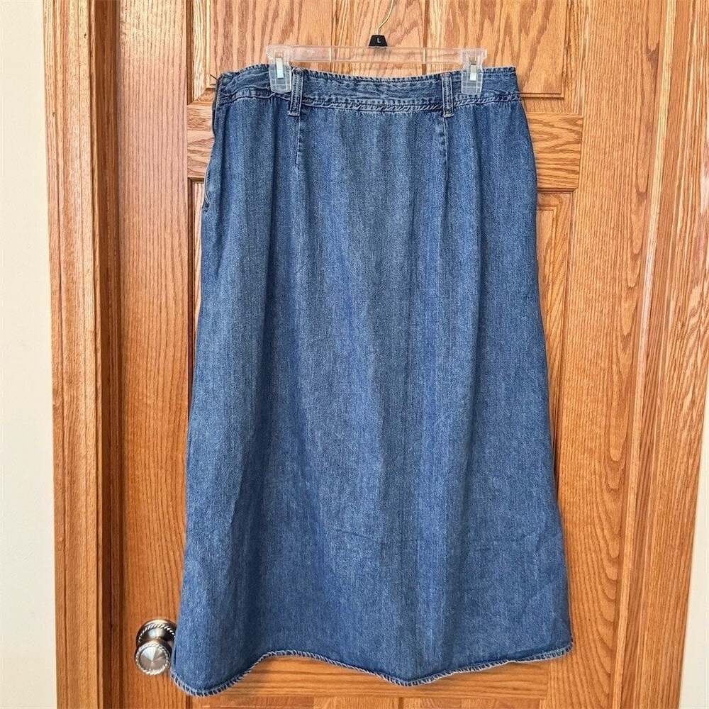 Cato Woman Skirt Womens Plus Size 16 Blue Denim A-Line Midi Side Zip - Picture 2 of 4